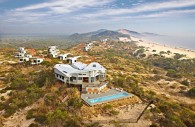EXTERIOR ARIAL